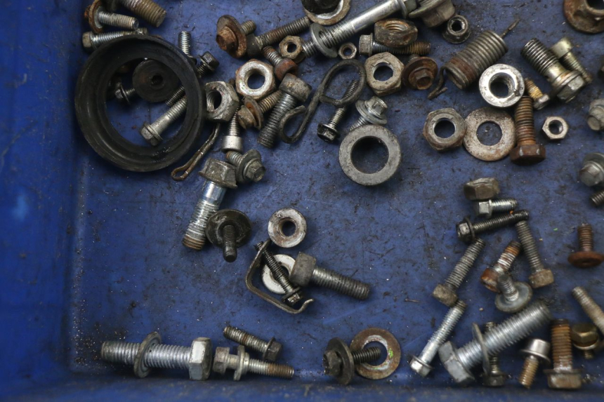 photo de TORNILLOS KAWASAKI KDX 125 (1990 - 1991)