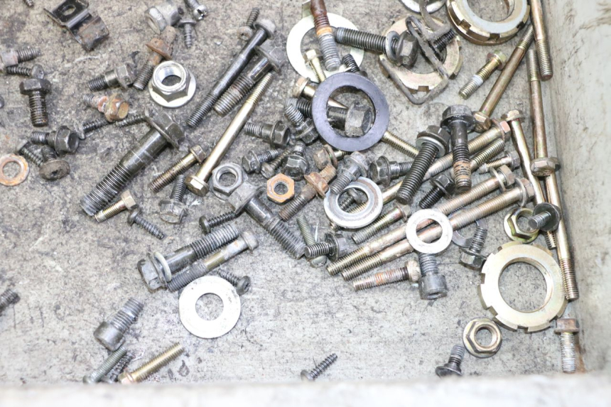 photo de BOLSA DE TORNILLERÍA TORNILLO PEUGEOT KISBEE 2T 50 (2010 - 2017)