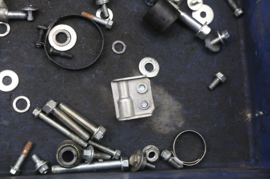 photo de BOLSA DE TORNILLERÍA TORNILLO KAWASAKI KX L 85 (2022 - 2024)