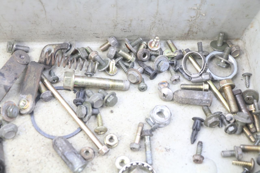 photo de BOLSA DE TORNILLERÍA TORNILLO KYMCO SENTO 100 (2008 - 2013)