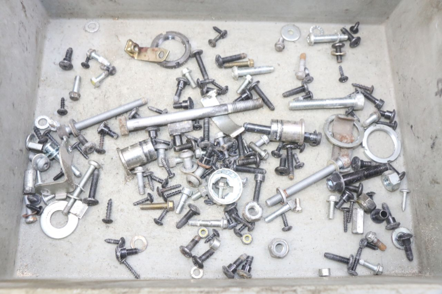 photo de BOLSA DE TORNILLERÍA TORNILLO PIAGGIO LIBERTY IGET 4T 50 (2015 - 2020)