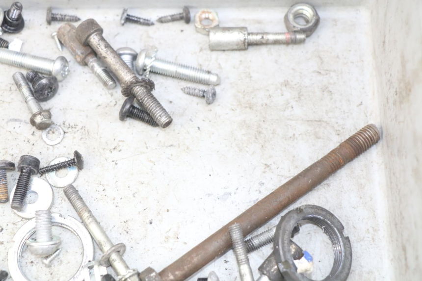 photo de BOLSA DE TORNILLERÍA TORNILLO PIAGGIO LIBERTY IGET 4T 50 (2015 - 2020)