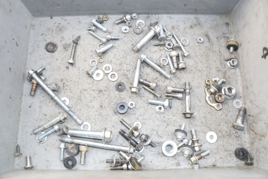 photo de TORNILLOS YCF LITE F 125