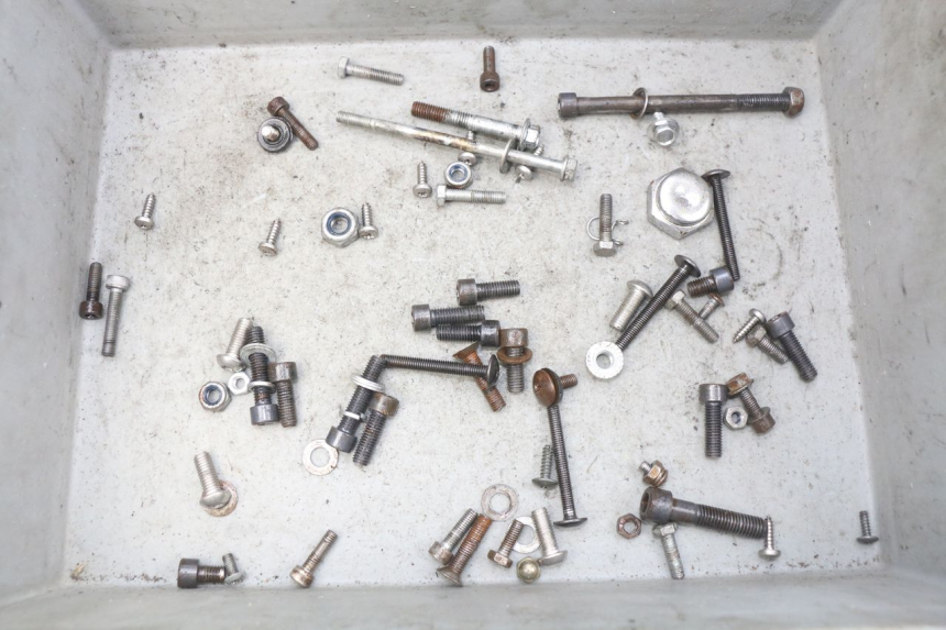 photo de TORNILLOS LONCIN DIRT BIKE 125