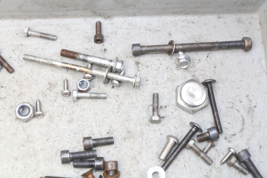 photo de TORNILLOS LONCIN DIRT BIKE 125