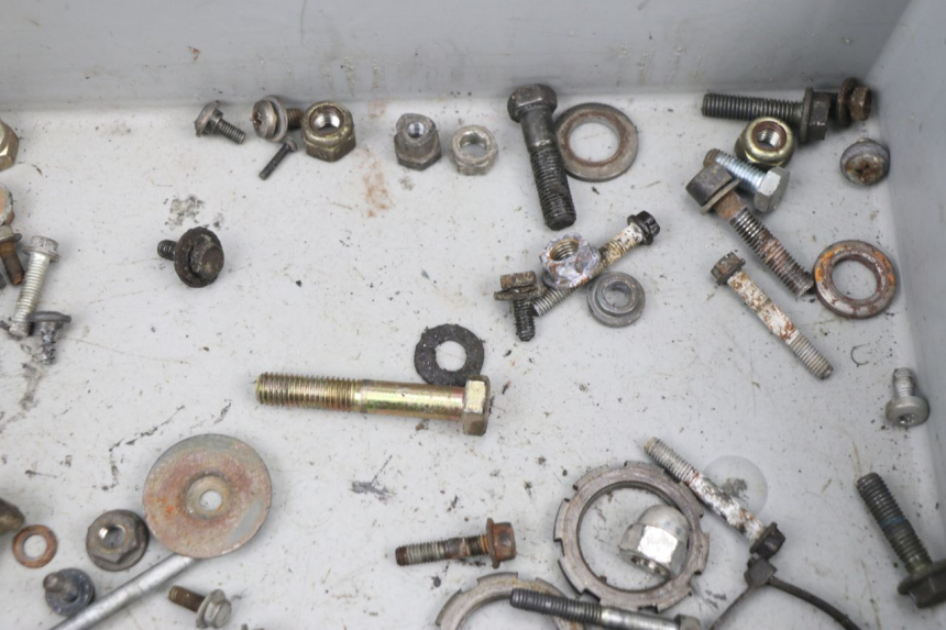 photo de BOLSA DE TORNILLERÍA TORNILLO PEUGEOT LUDIX 50 (2005 - 2007)