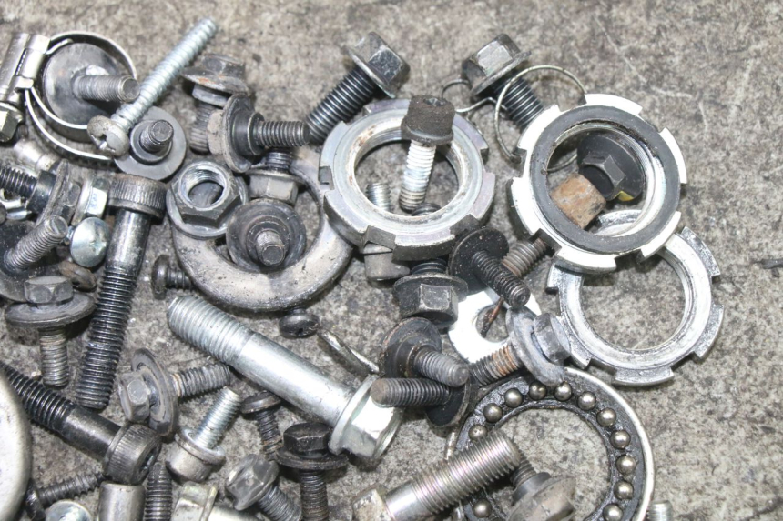 photo de TORNILLOS MBK OVETTO ONE 2T 50 (2013 - 2017)