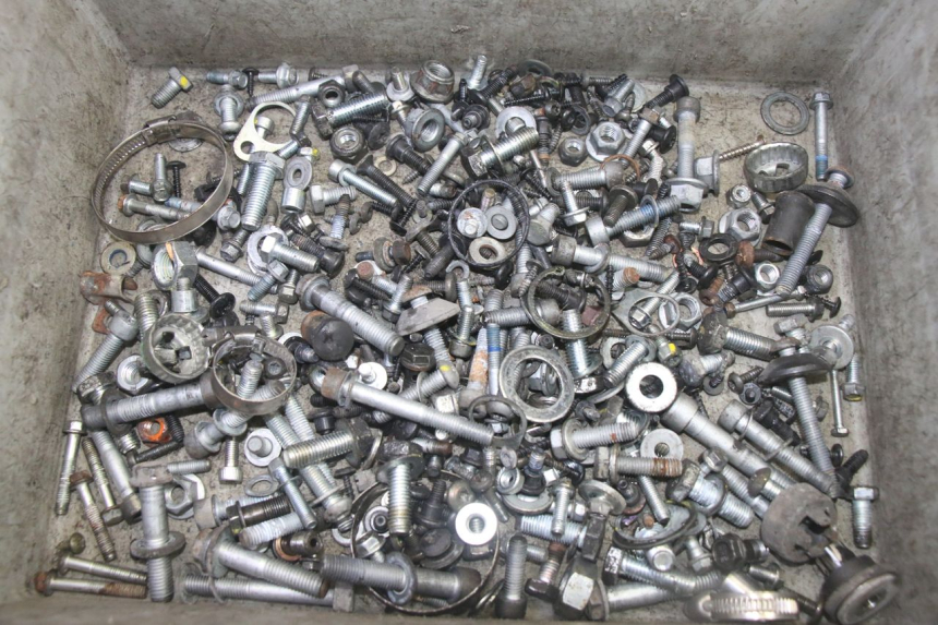 photo de TORNILLOS PIAGGIO MP3 HPE 350 (2018 - 2020) - Vista principal