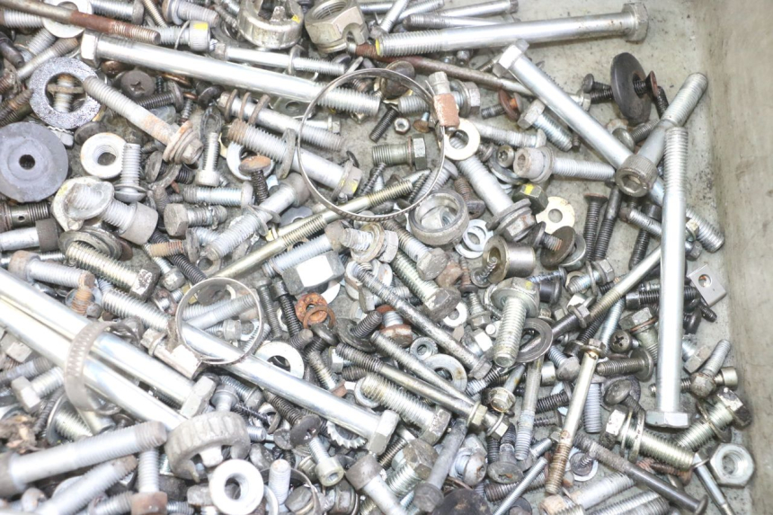 photo de TORNILLOS PIAGGIO MP3 LT 300 (2010 - 2016) - Zoom estado de uso