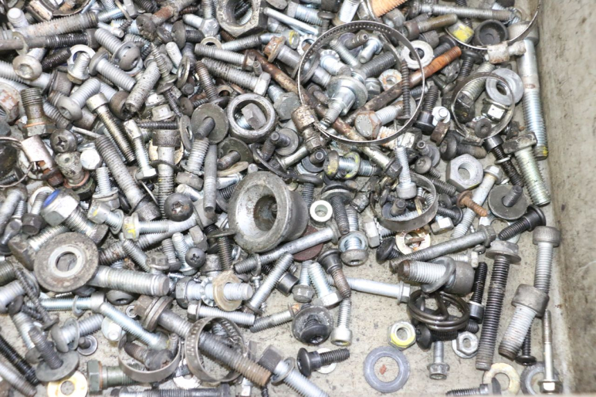 photo de TORNILLOS PIAGGIO MP3 LT 300 (2010 - 2016) - Detalle de la pieza