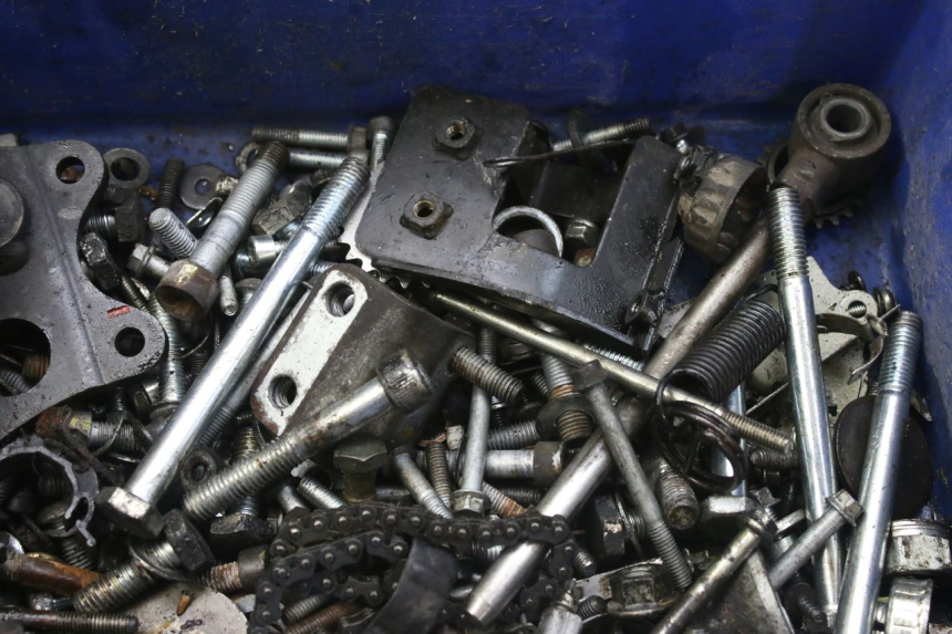 photo de BOLSA DE TORNILLERÍA TORNILLO PIAGGIO MP3 RL 250 (2007 - 2010)