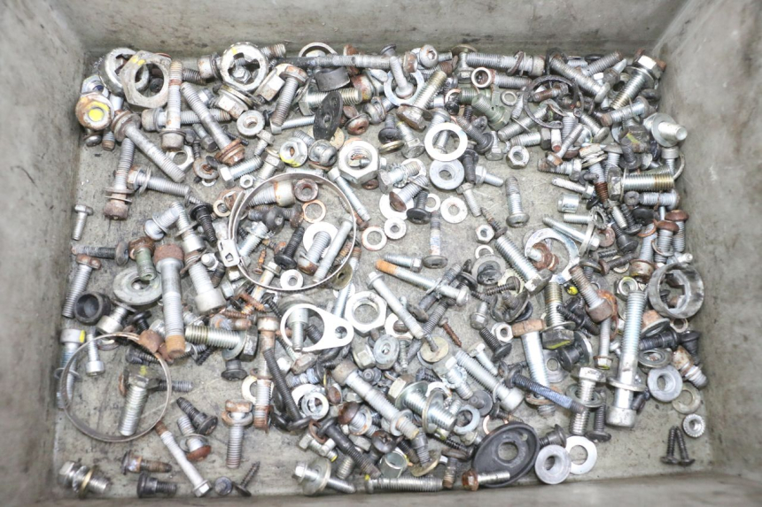 photo de BOLSA DE TORNILLERÍA TORNILLO PIAGGIO MP3 RL 250 (2007 - 2010) - Vista principal