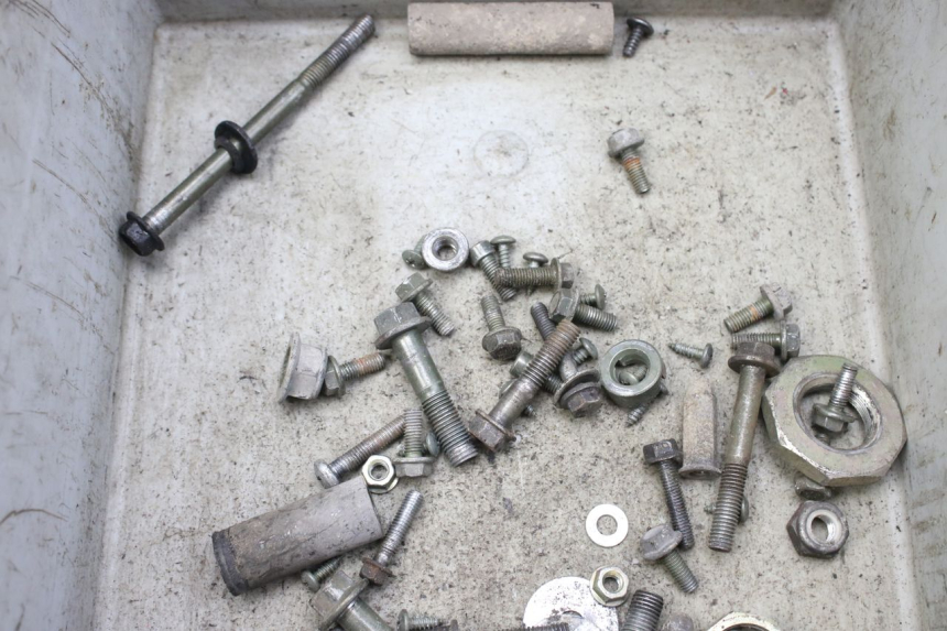 photo de BOLSA DE TORNILLERÍA TORNILLO NECO AZZURO 4T 50 (2020 - 2023)