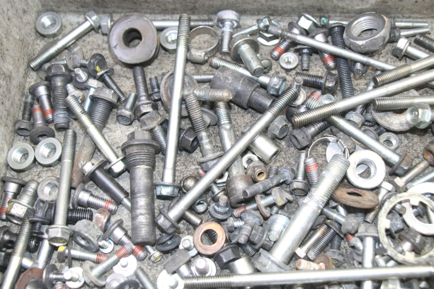 photo de TORNILLOS HONDA NTV DEAUVILLE ABS 700 (2007 - 2016)