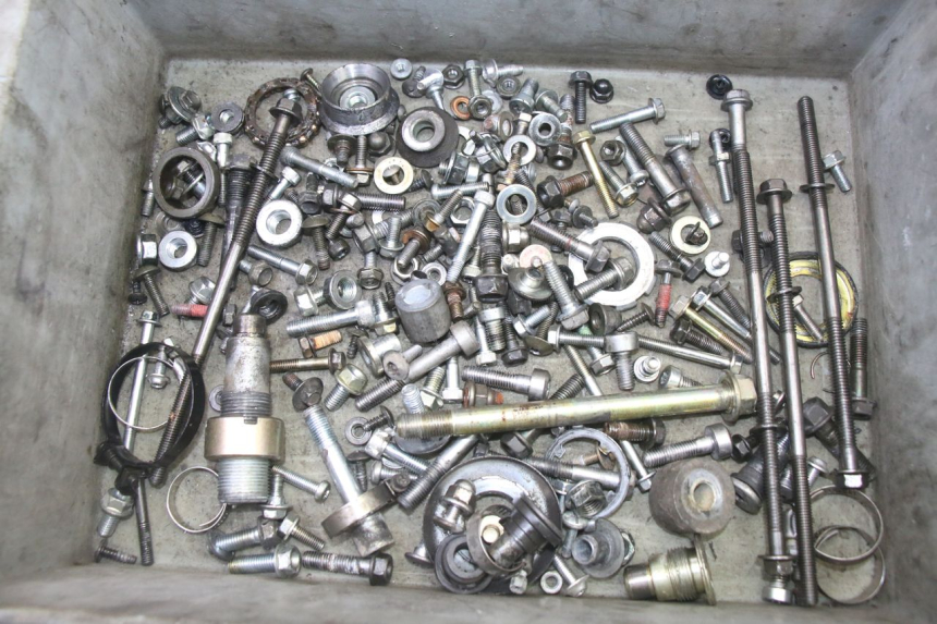 photo de TORNILLOS HONDA NTV DEAUVILLE 650 (2001 - 2006)
