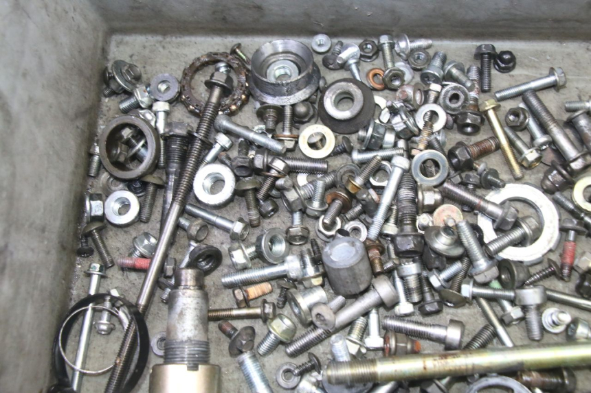 photo de TORNILLOS HONDA NTV DEAUVILLE 650 (2001 - 2006)