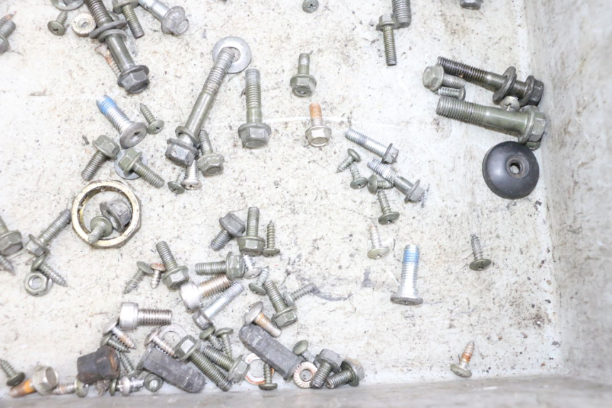 photo de BOLSA DE TORNILLERÍA JM MOTORS OLDIES GT 4T 50 (2018 - 2025) - Primer plano técnico