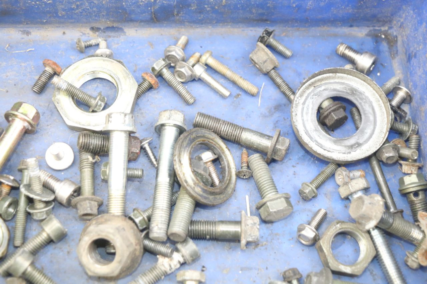 photo de BOLSA DE TORNILLERÍA TORNILLO TNT MOTOR OTTO 2T 50 (2012 - 2018)