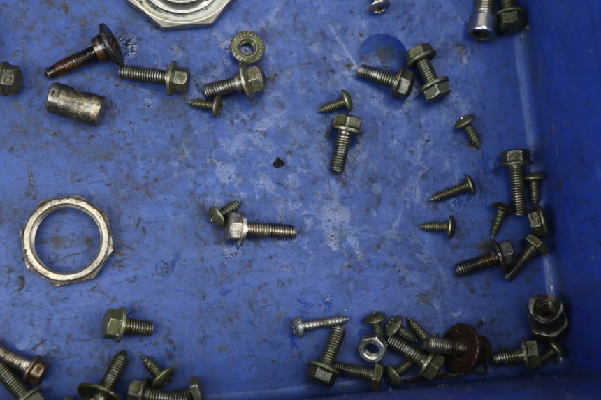 photo de BOLSA DE TORNILLERÍA TORNILLO TNT MOTOR OTTO 2T 50 (2012 - 2018)