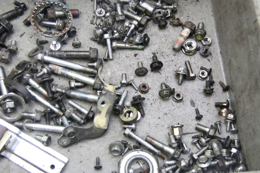 photo de BOLSA DE TORNILLERÍA TORNILLO HONDA PES PS I 125 (2006 - 2012)