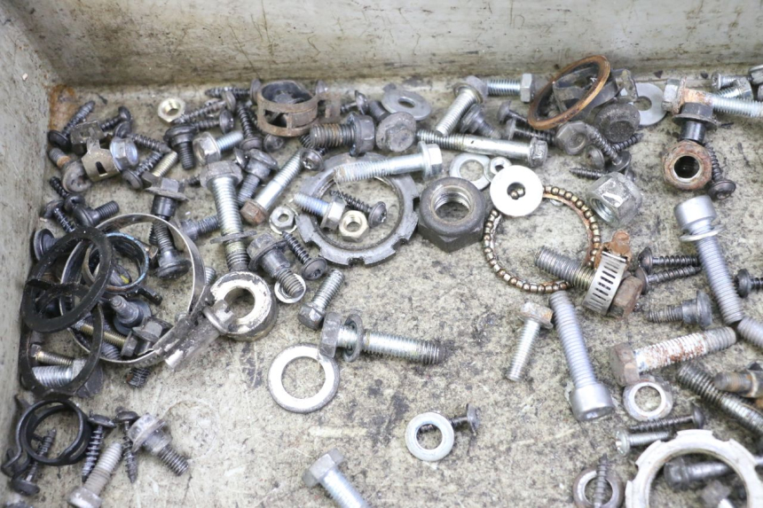 photo de BOLSA DE TORNILLERÍA TORNILLO PEUGEOT CITYSTAR 125 (2011 - 2017)