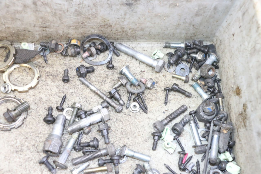 photo de BOLSA DE TORNILLERÍA TORNILLO PEUGEOT CITYSTAR 2T 50 (2018 - 2021)