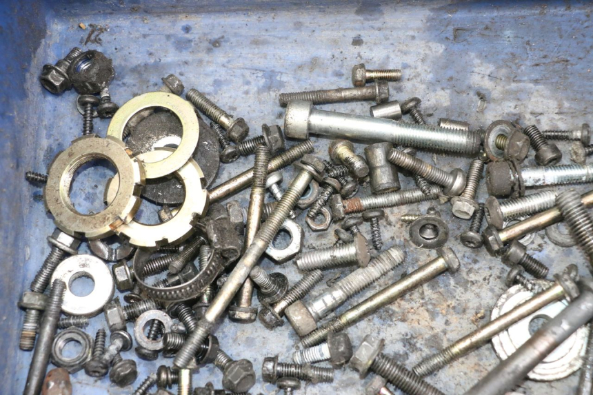 photo de BOLSA DE TORNILLERÍA TORNILLO PEUGEOT KISBEE 2T 50 (2010 - 2017)