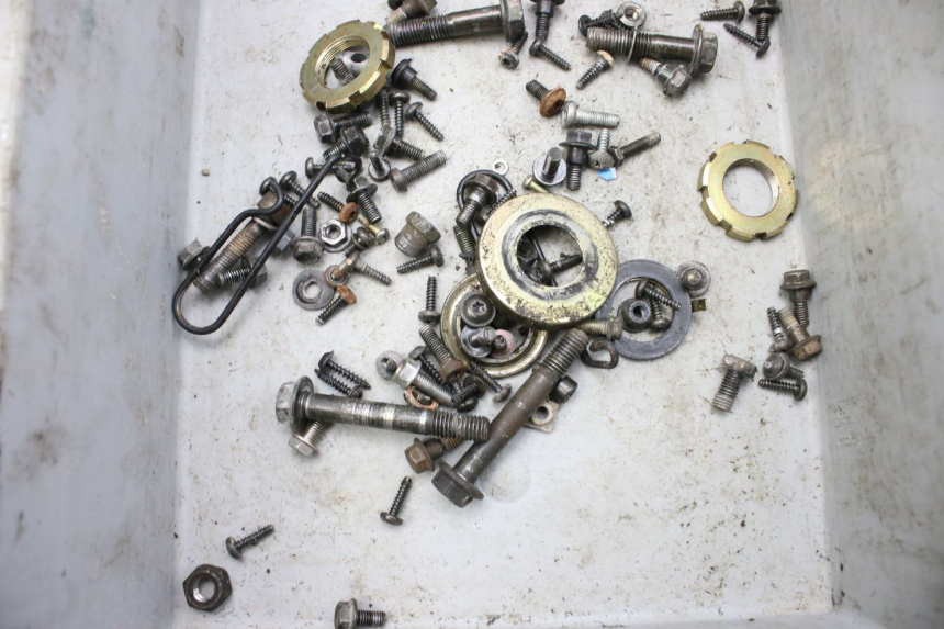 photo de BOLSA DE TORNILLERÍA TORNILLO PEUGEOT KISBEE 4T 50 (2010 - 2017)