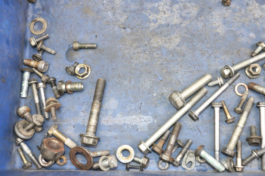 photo de BOLSA DE TORNILLERÍA TORNILLO PEUGEOT LUDIX 50 (2005 - 2007)