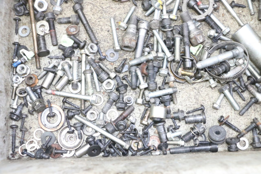 photo de TORNILLOS PEUGEOT SATELIS 125 (2013 - 2018)