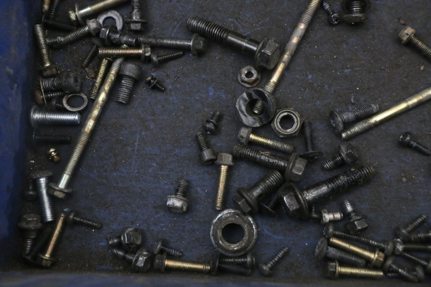 photo de TORNILLOS PEUGEOT STREETZONE 2T 50 (2014 - 2019)