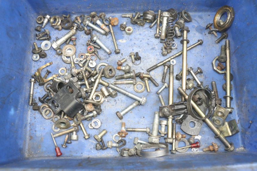 photo de BOLSA DE TORNILLERÍA TORNILLO PEUGEOT SV 125 (1991 - 1994)
