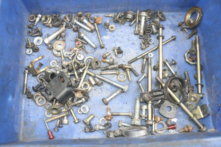 photo de BOLSA DE TORNILLERÍA TORNILLO PEUGEOT SV 125 (1991 - 1994)
