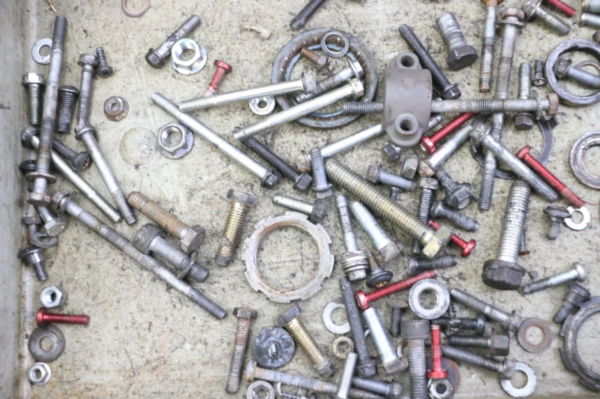 photo de BOLSA DE TORNILLERÍA TORNILLO PEUGEOT TKR TREKKER FURIOUS 50 (2005 - 2014)