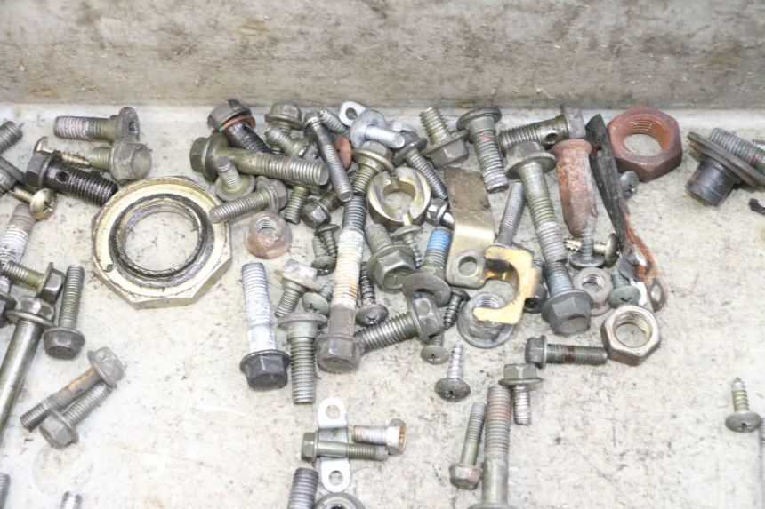 photo de TORNILLOS PEUGEOT TWEET PRO CARGO 50 (2018 - 2020)