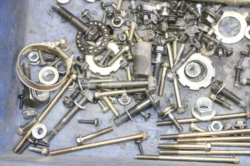 photo de TORNILLOS PEUGEOT VIVACITY 125 (2010 - 2017)