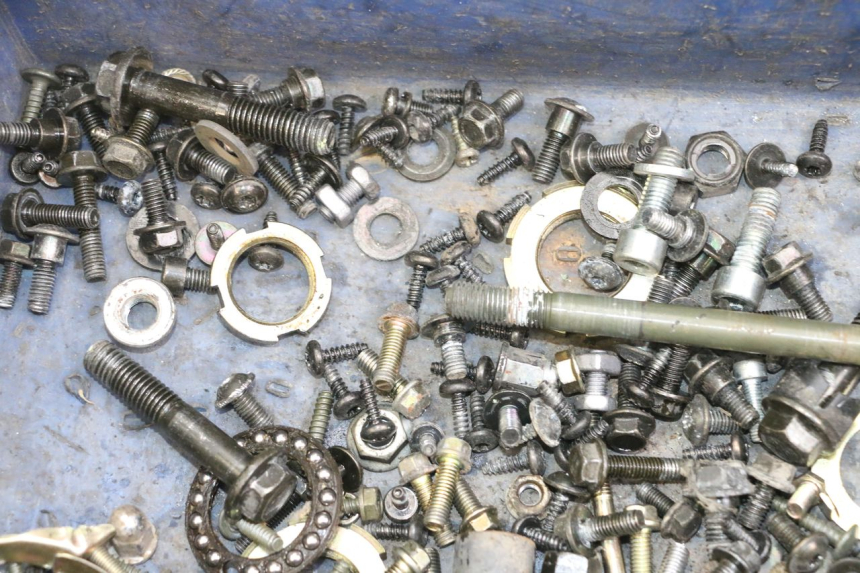 photo de TORNILLOS PEUGEOT VIVACITY 125 (2010 - 2017)