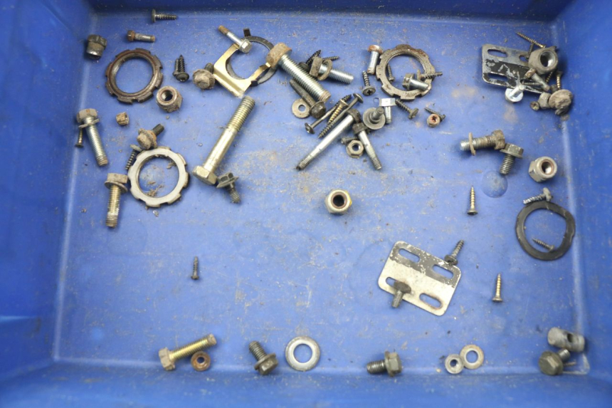 photo de BOLSA DE TORNILLERÍA TORNILLO PEUGEOT VIVACITY 50 (1998 - 2003)