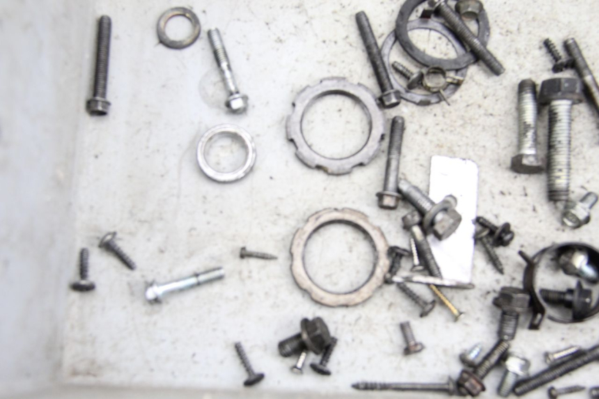 photo de TORNILLOS PEUGEOT VIVACITY 100 (1999 - 2008)