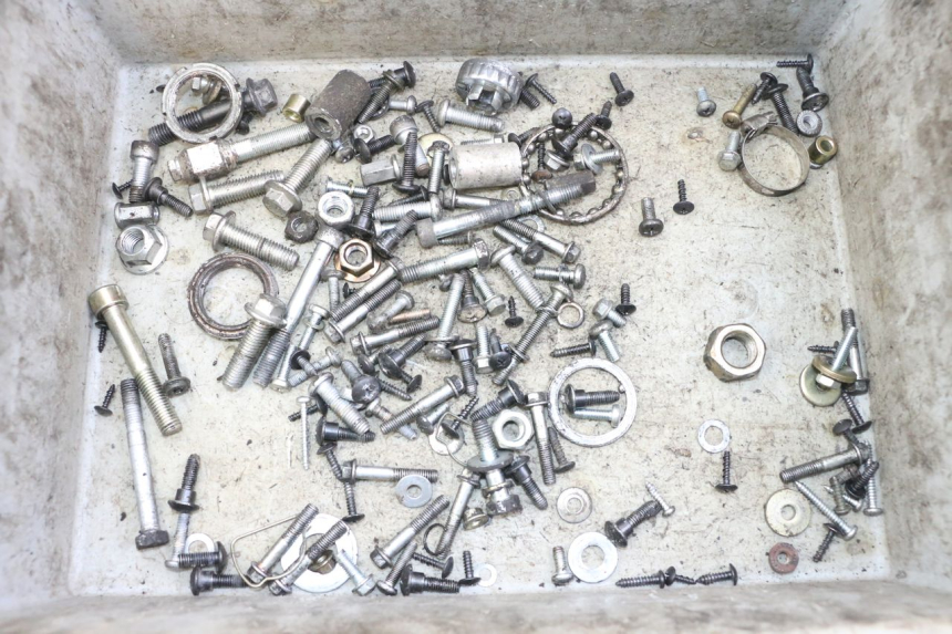 photo de BOLSA DE TORNILLERÍA TORNILLO PIAGGIO FLY 2T 50 (2004 - 2017)