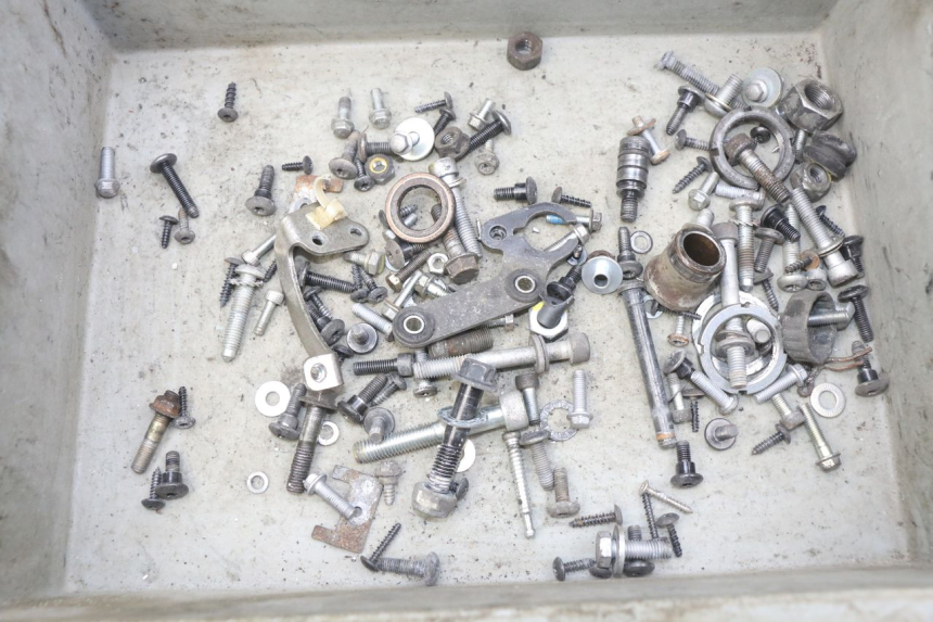 photo de BOLSA DE TORNILLERÍA TORNILLO PIAGGIO LIBERTY IGET S 125 (2016 - 2020)