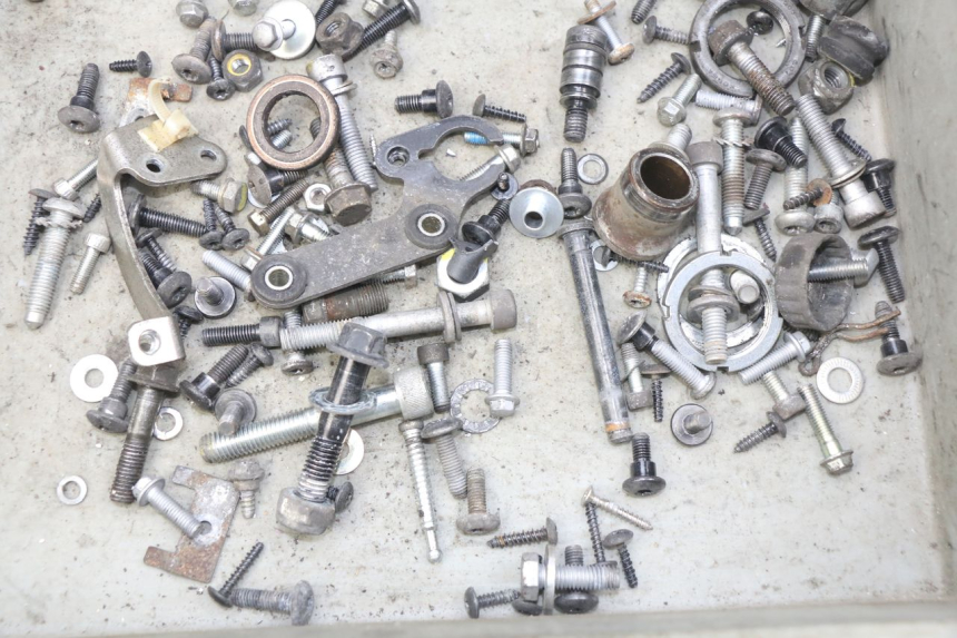 photo de BOLSA DE TORNILLERÍA TORNILLO PIAGGIO LIBERTY IGET S 125 (2016 - 2020)