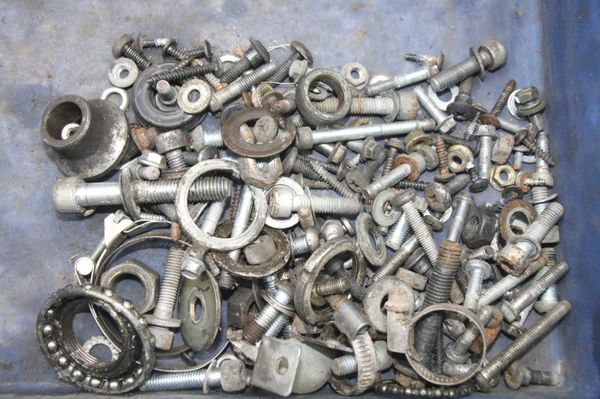 photo de TORNILLOS PIAGGIO VESPA GRANTURISMO 125 (2003 - 2007)