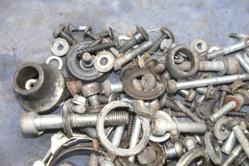 photo de TORNILLOS PIAGGIO VESPA GRANTURISMO 125 (2003 - 2007)