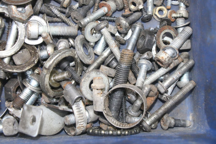 photo de TORNILLOS PIAGGIO VESPA GRANTURISMO 125 (2003 - 2007)