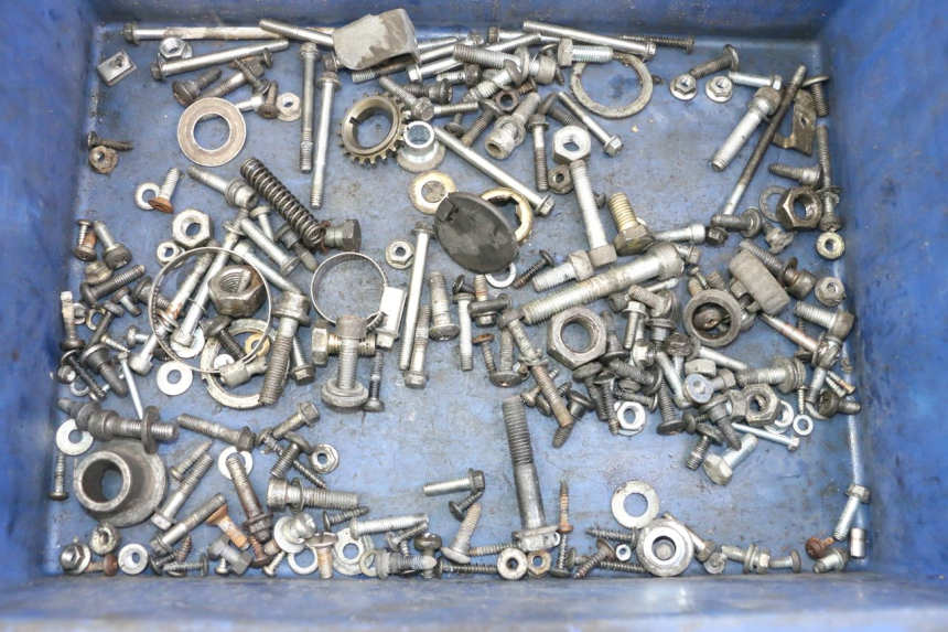 photo de TORNILLOS PIAGGIO VESPA GRANTURISMO 200 (2004 - 2005)