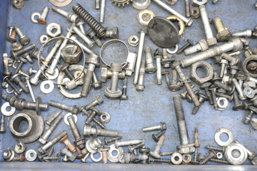 photo de TORNILLOS PIAGGIO VESPA GRANTURISMO 200 (2004 - 2005)