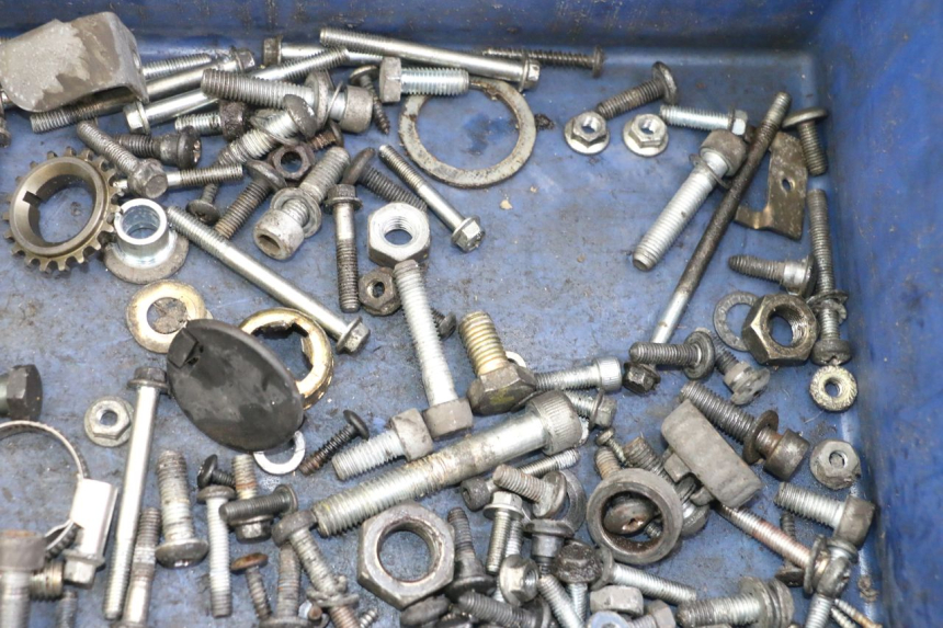 photo de TORNILLOS PIAGGIO VESPA GRANTURISMO 200 (2004 - 2005)