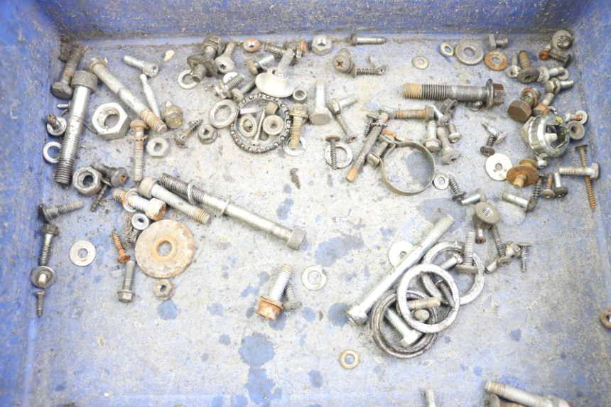 photo de BOLSA DE TORNILLERÍA TORNILLO PIAGGIO VESPA LX 2T 50 (2005 - 2013)