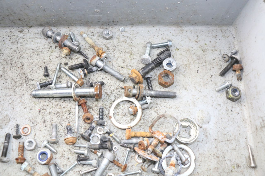 photo de TORNILLOS PIAGGIO VESPA LX IE 125 (2010 - 2012)